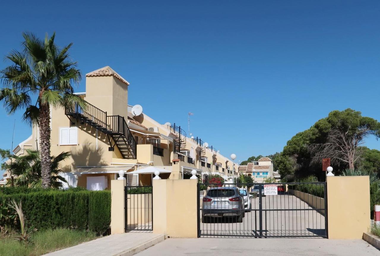 Emilia De La Playa Apartment La Mata  Exterior photo